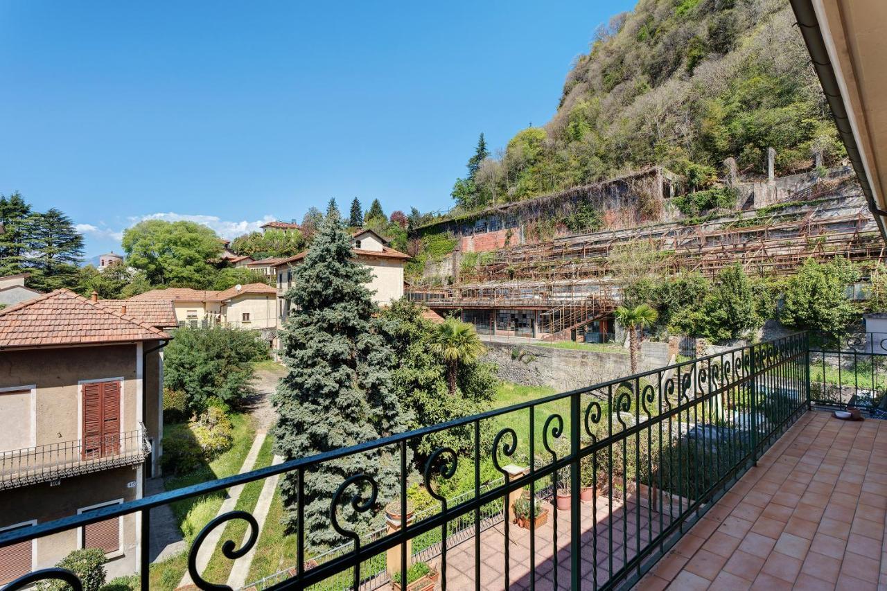 Casa Centro Laveno Mombello Buitenkant foto